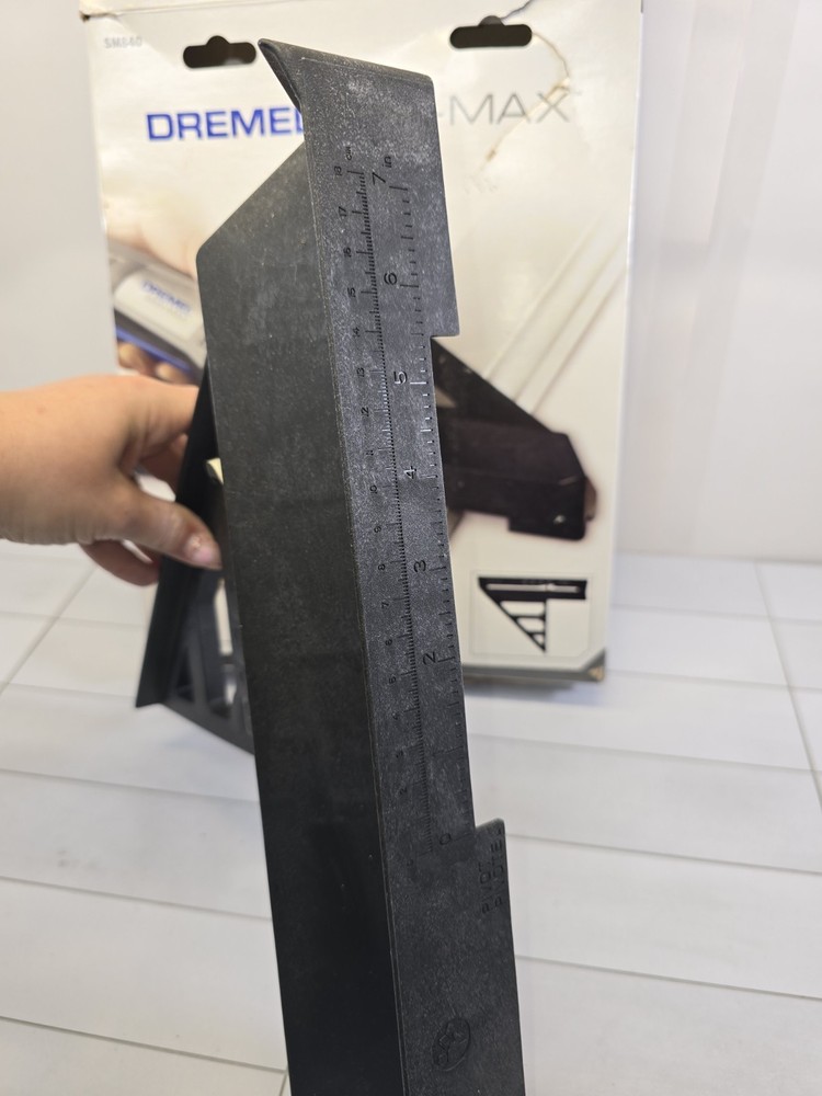 Dremel Saw-Max Miter Cutting Guide Tool