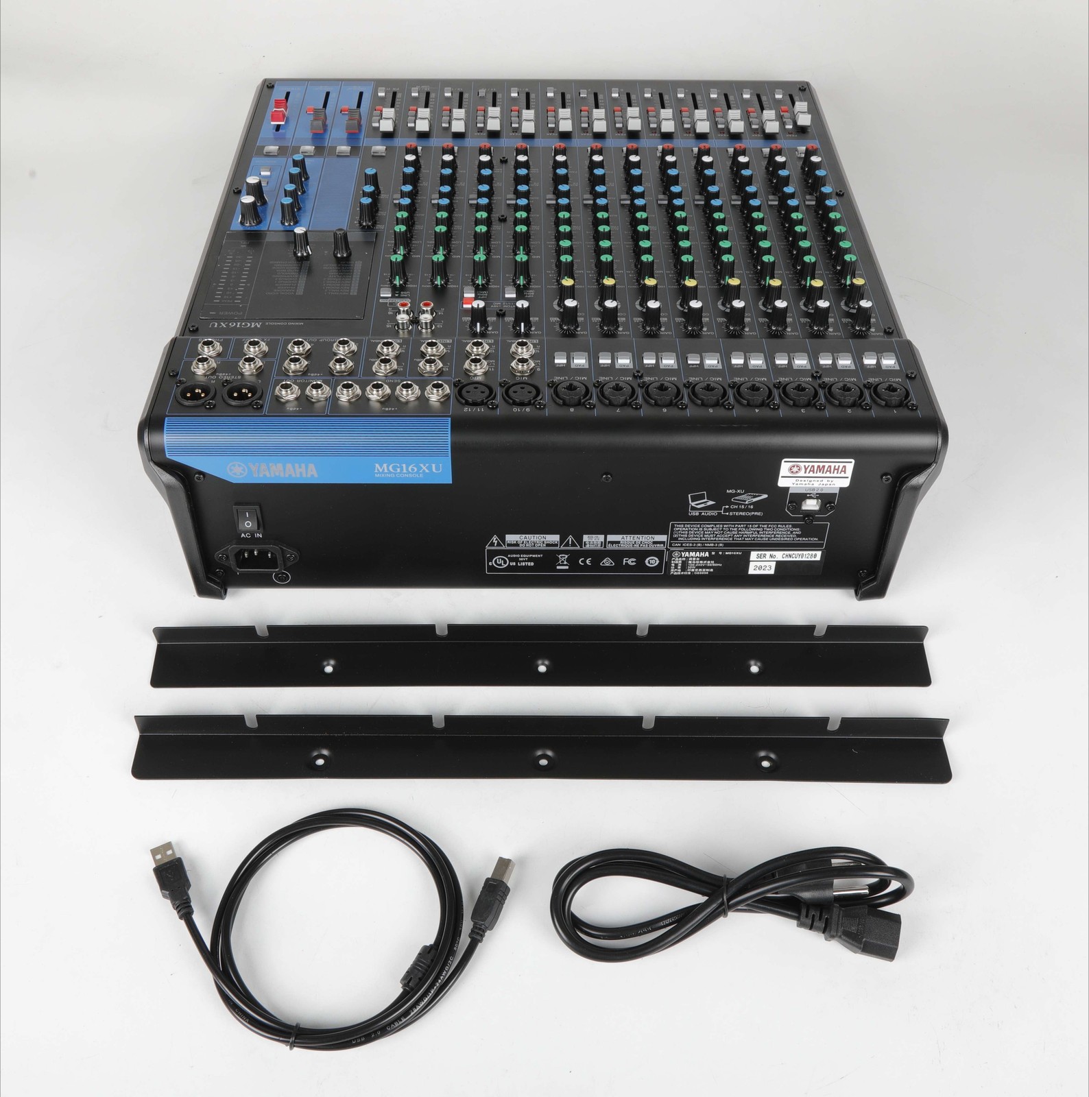 NEW Yamaha MG16XU Channel Mixer With USB And Effects