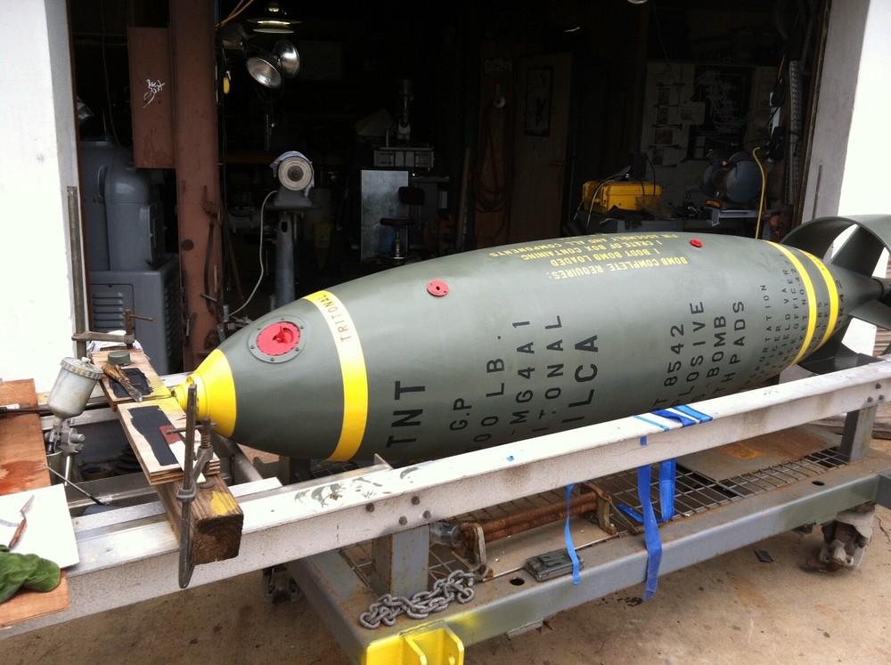 Blackhawk gas tank /art/ replica