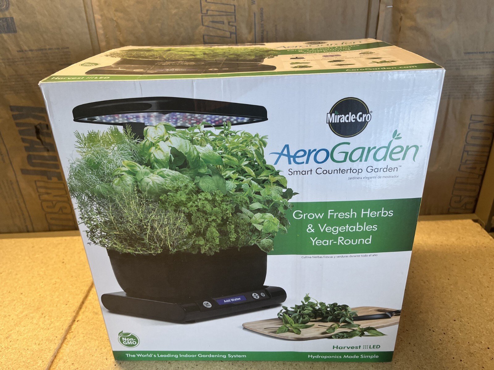 Miracle Gro AEROGARDEN Harvest LED NEW open Box 6 Pod 100641-BLK Black
