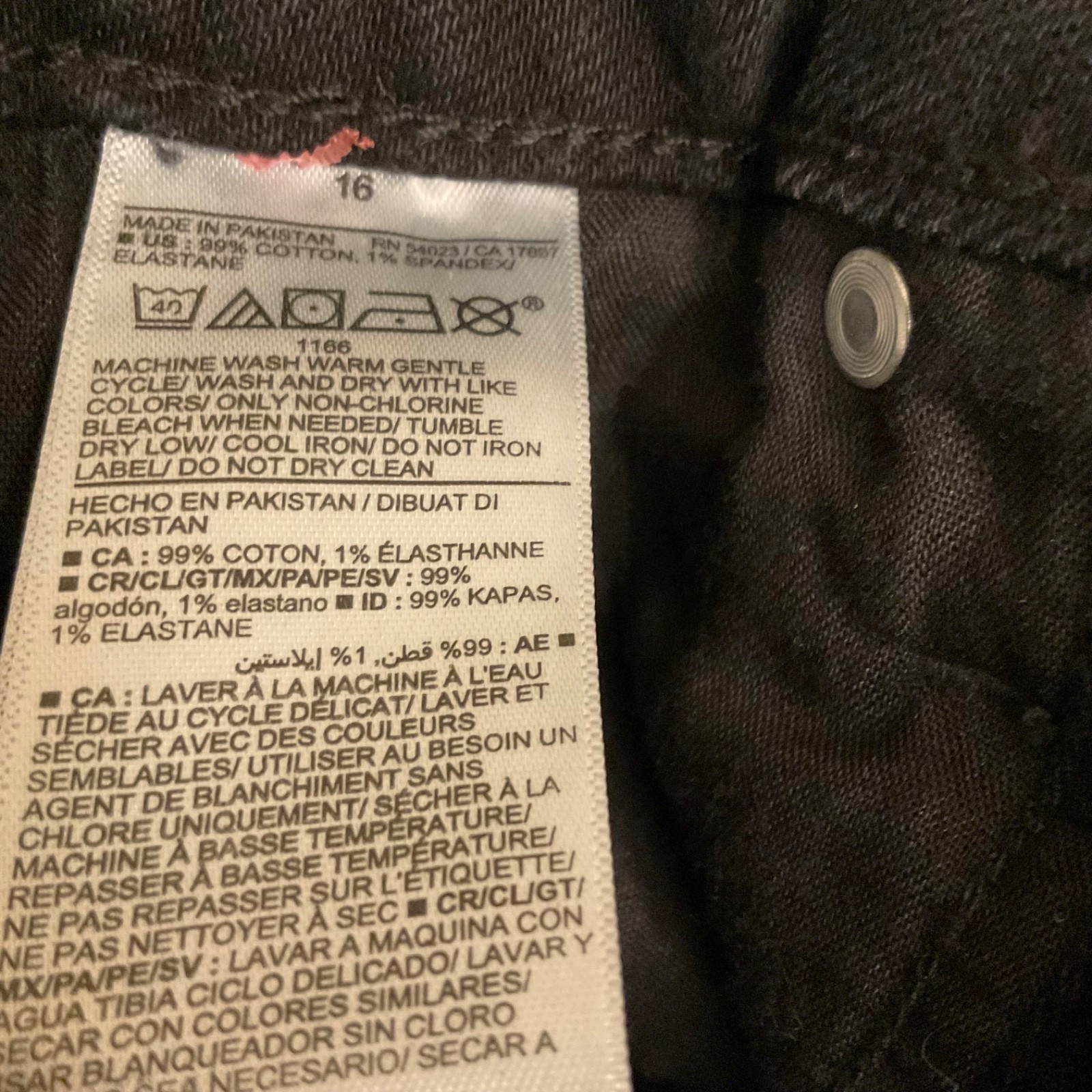 Old Navy High-Rise OG Straight Black Jean Shorts Women’s Sz 16 Raw Hems NWT