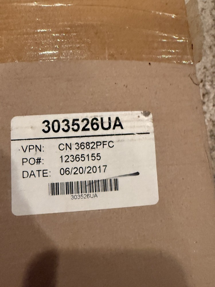 A/C Condenser-Condenser Parallel Flow UAC CN 3682PFC