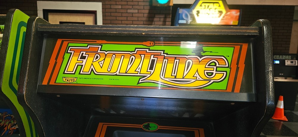 FRONT LINE Arcade Machine - Taito 1982 - 2531