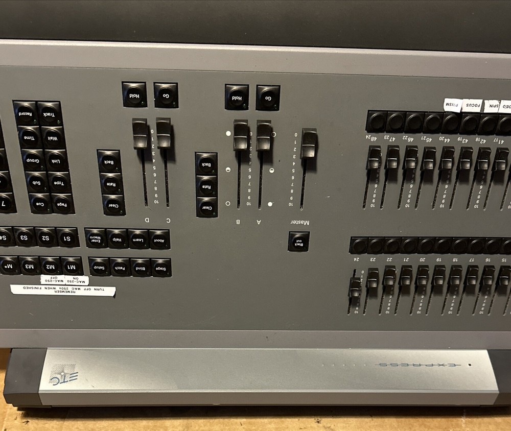 ETC Express 24/48 Lighting Control Console (NO POWER SUPPLY) Works