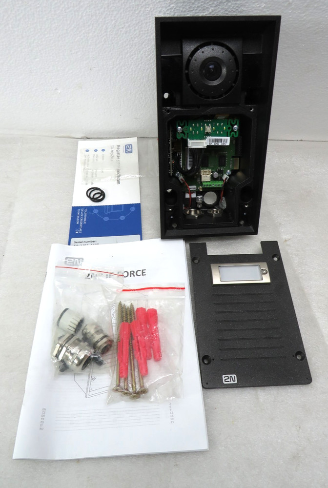 2N IP Force HD Camera 1 Button 9151101CHW [CTX]