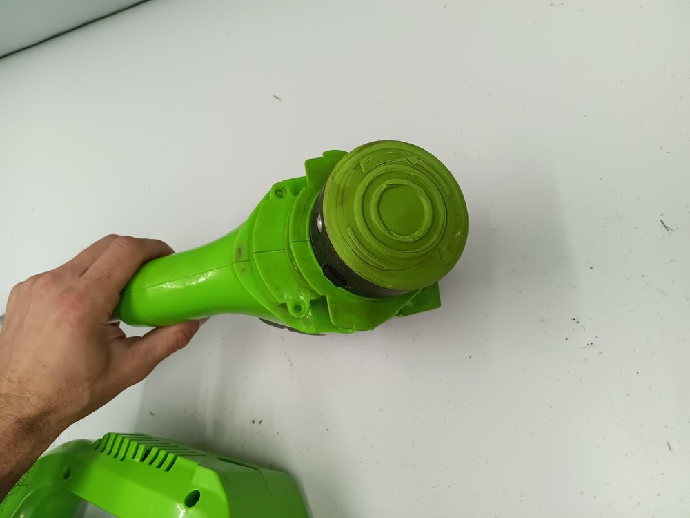 Greenworks 40v String Trimmer 12in - Tool Only Read Description