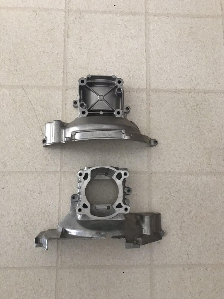 Yamaha Oem Brave Engine Case 8R400