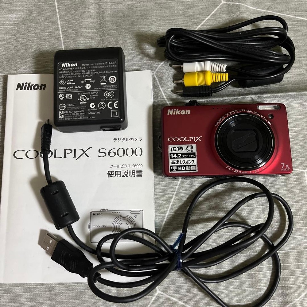 Nikon COOLPIX S6000 Compact Digital Camera Red Tested with Accessories