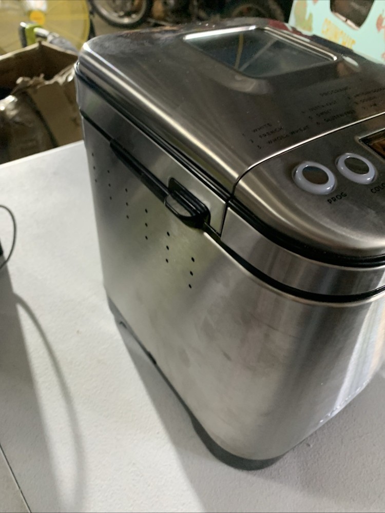 Cuisinart CBK-110 Stainless Steel Bread Machine 12 Settings