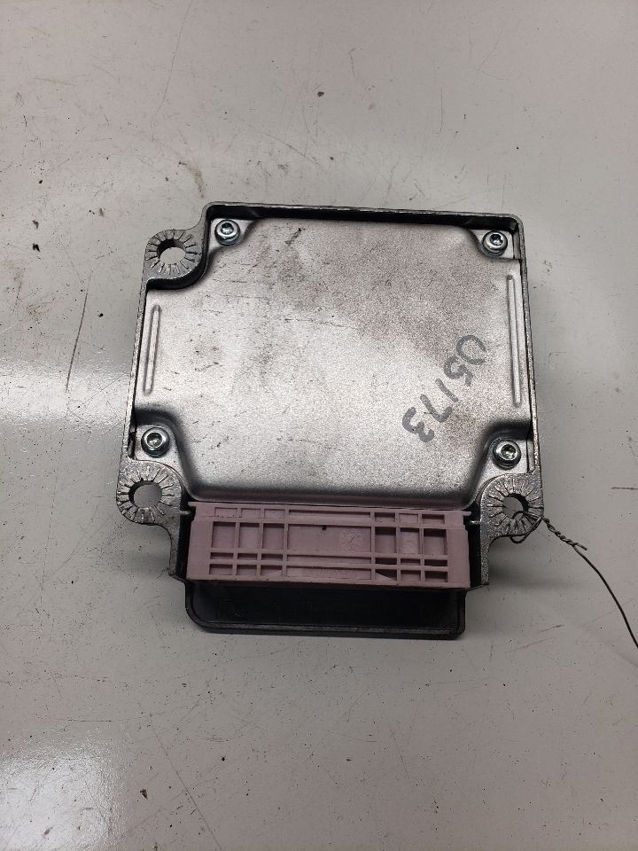 Engine ECM Bag With Side ab Fits 2002-2005 SONATA OEM