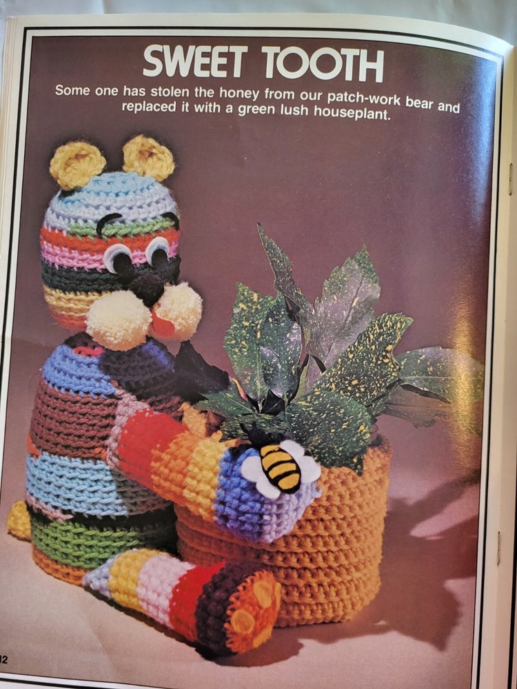 Plaid Enterprises 7419 Crochet Catch-Alls Containers Pattern Leaflet Booklet