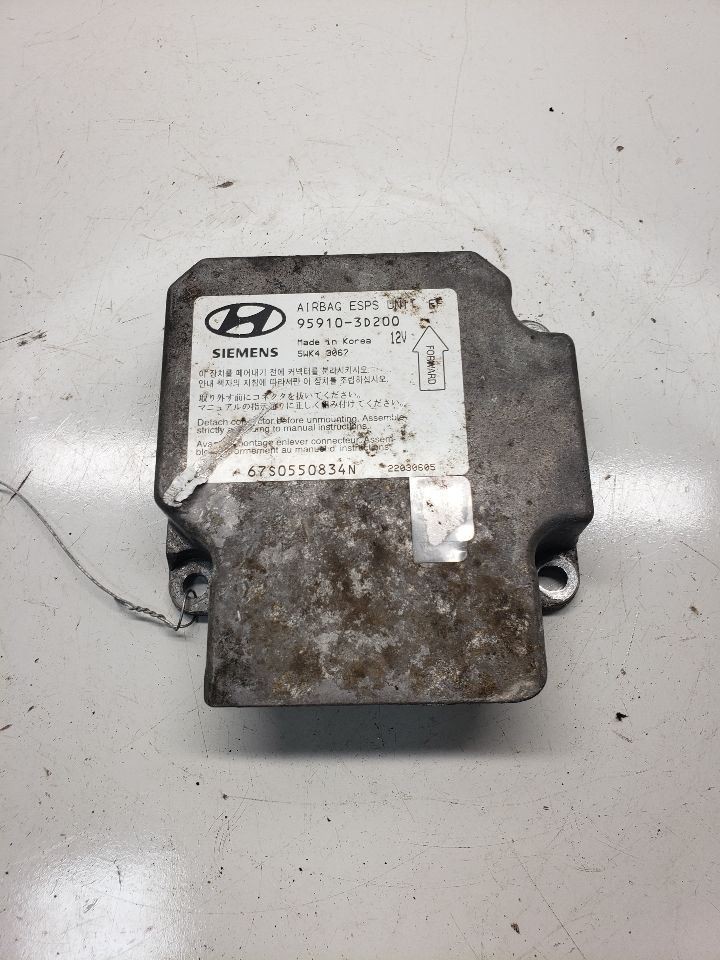 Engine ECM Bag With Side ab Fits 2002-2005 SONATA OEM