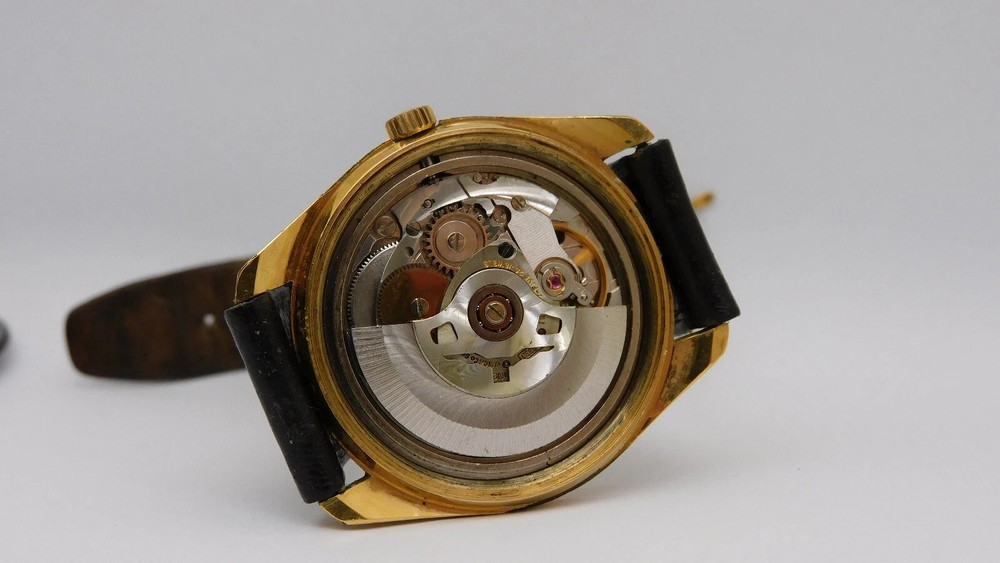 Automatic watch works with date LONGINES automatic watch works date A294