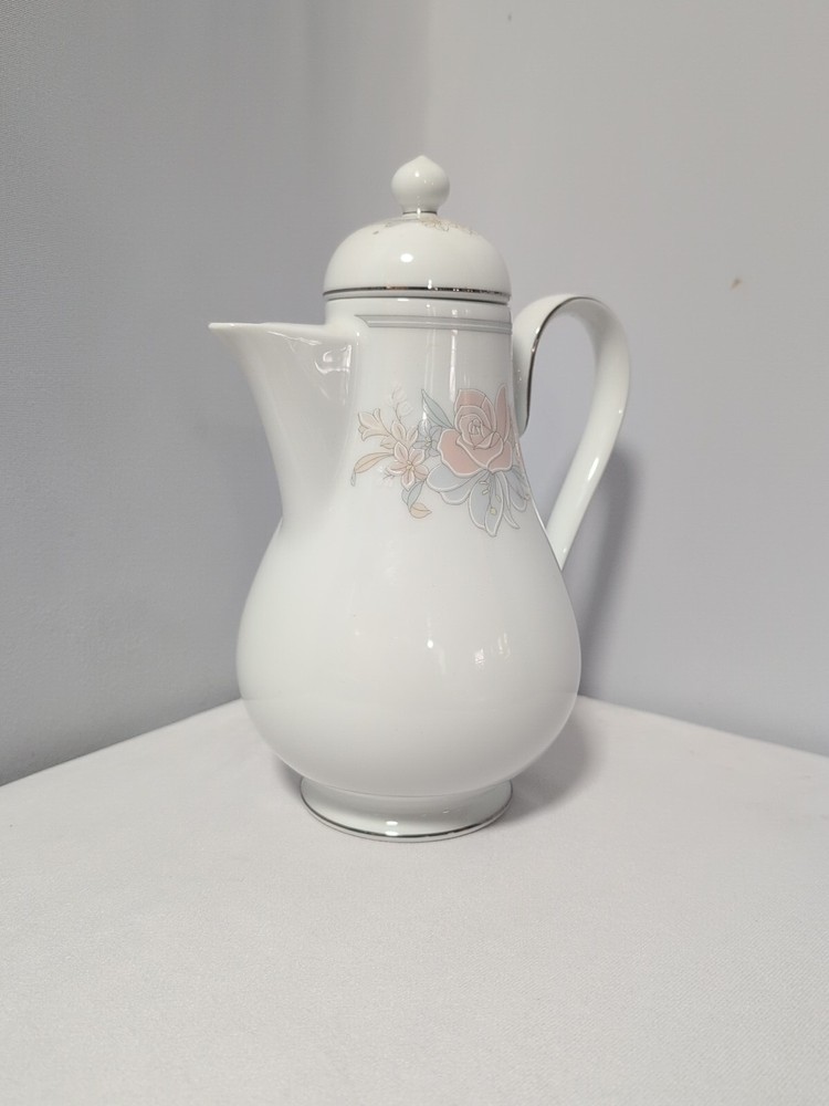 NORITAKE SADLEBROOKE # 3761 COFFEE POT