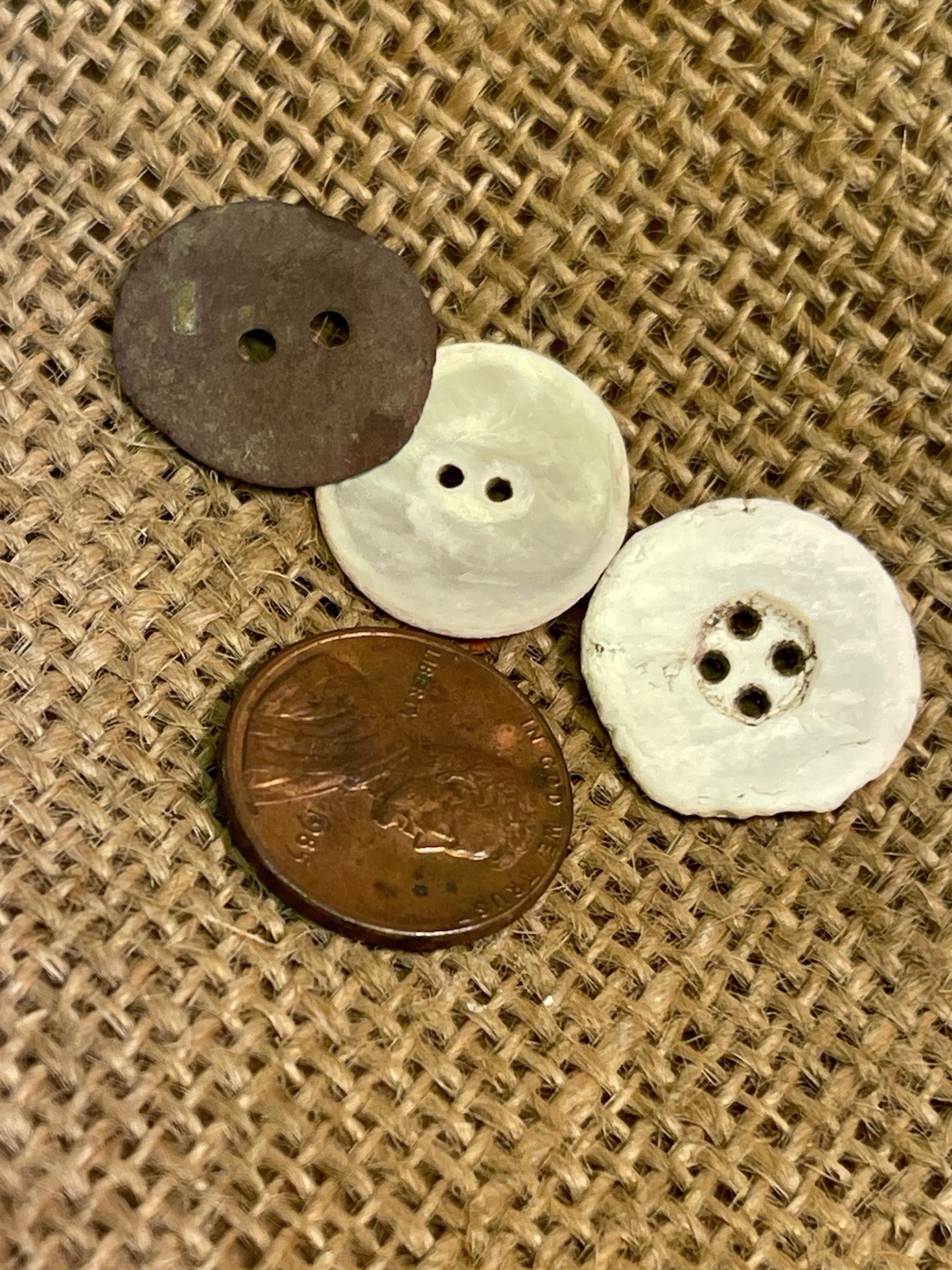 Dug Civil War Buttons Mother Of Pearl And Field Made Brass Found Charleston SC