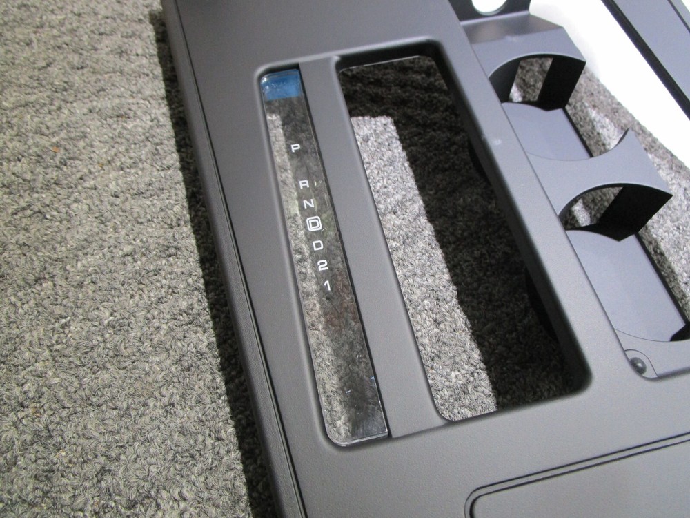 84/89 corvette automatic shift console lens NEW!! NICE!! 85 86 87 88 C4