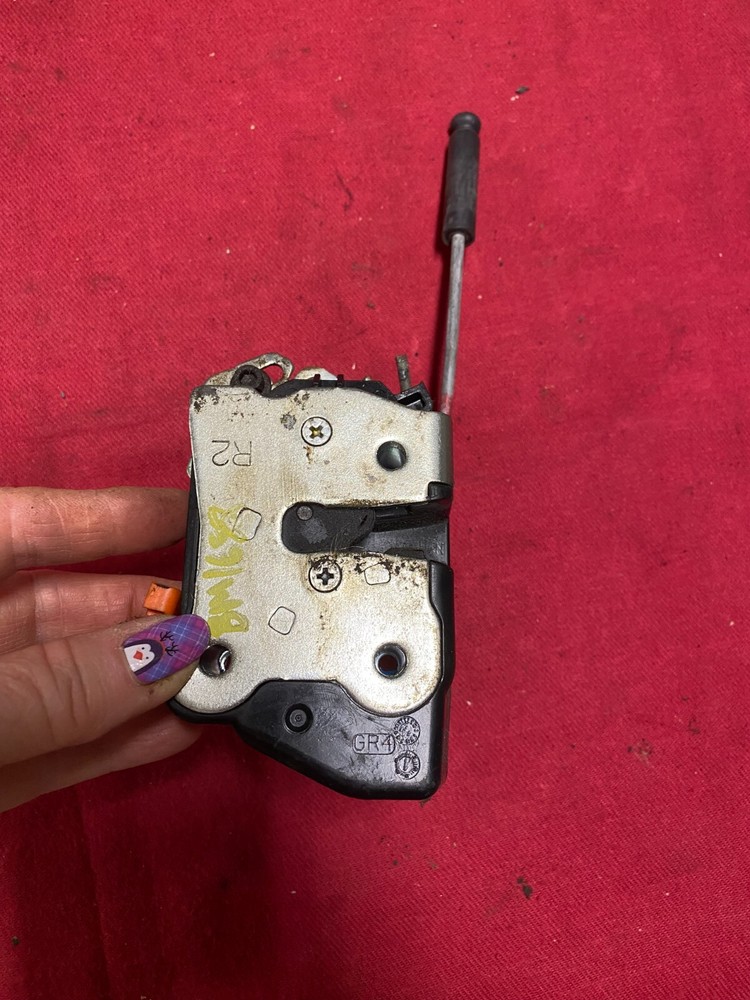 2012 FREIGHTLINER passenger Side Door Latch GECOM right