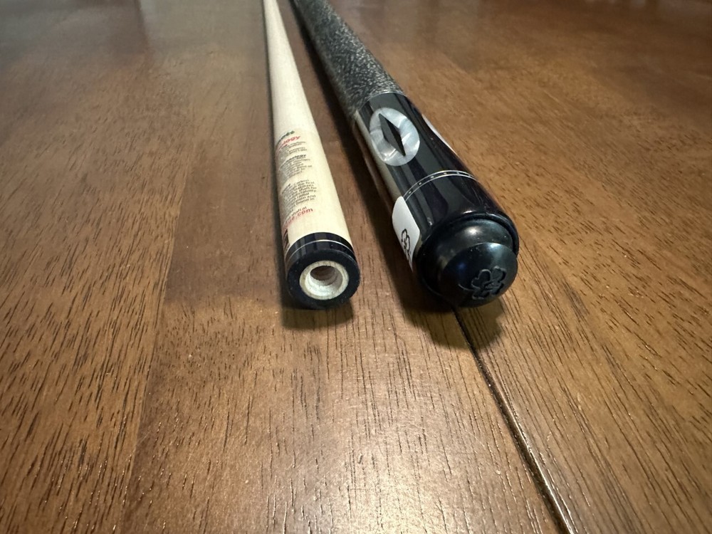 McDermott G214 Pool Cue