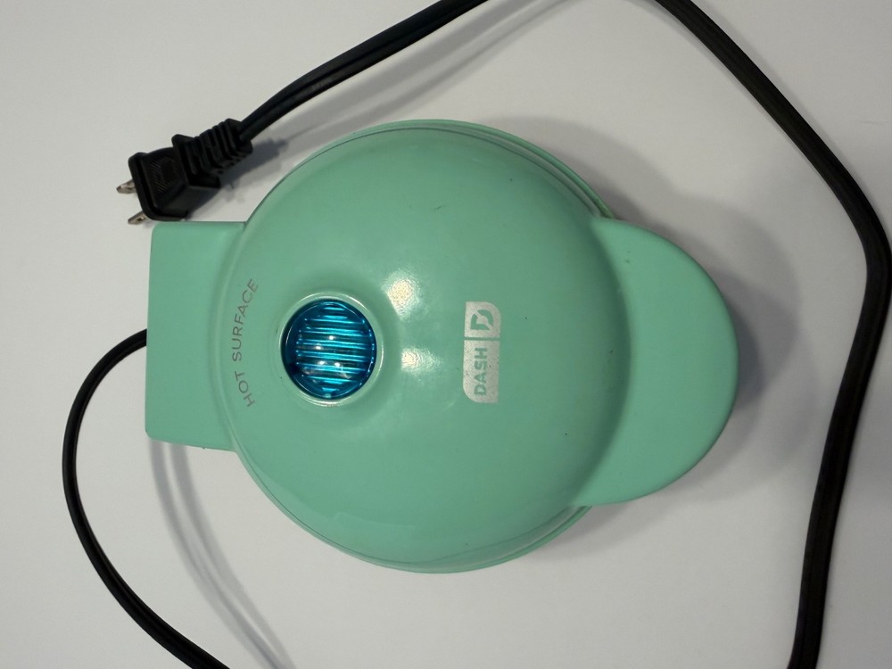 Dash Mini Waffle Maker Non Stick Light Green Tested