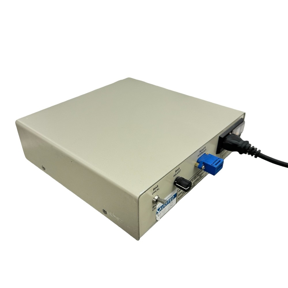 Broadband Communication Laser Transmitter Model 400