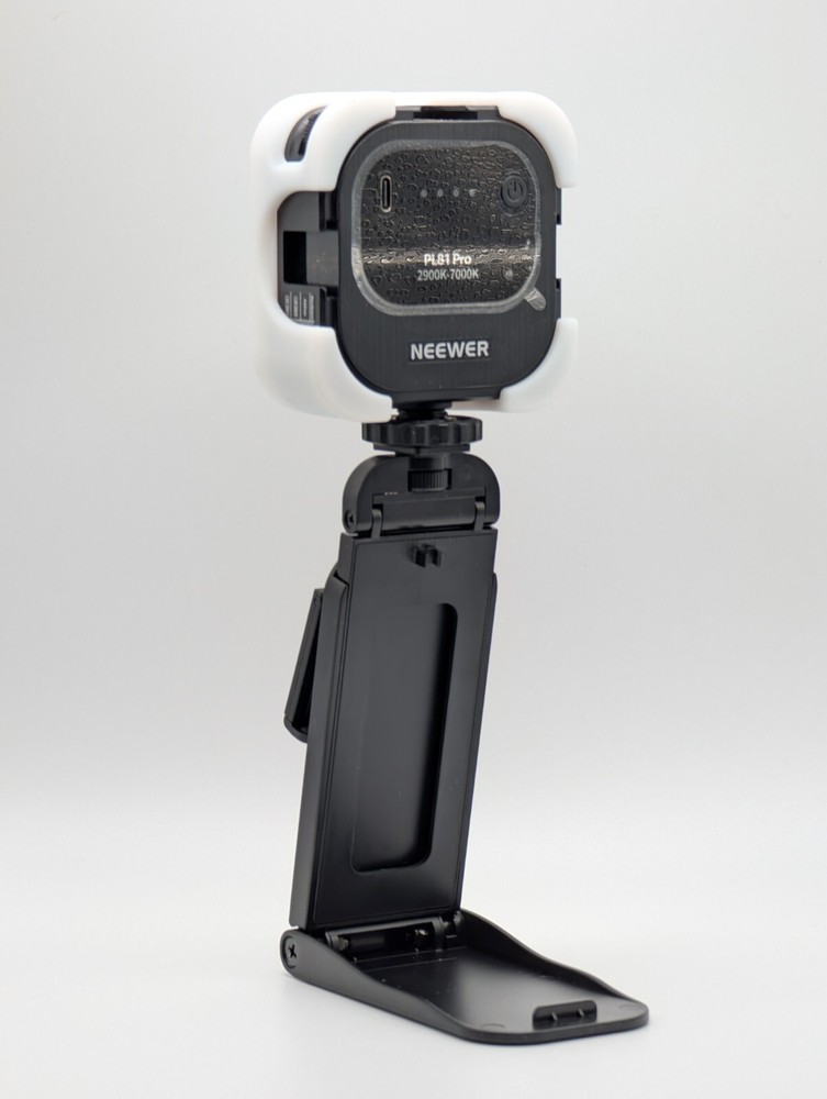 NEEWER PL81 PRO Professional LED Streaming Light