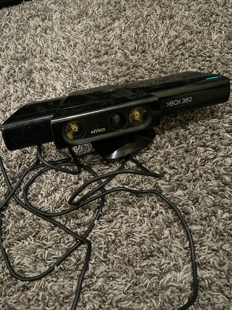 Microsoft Xbox 360 Kinect Sensor Bar with Nyko Zoom