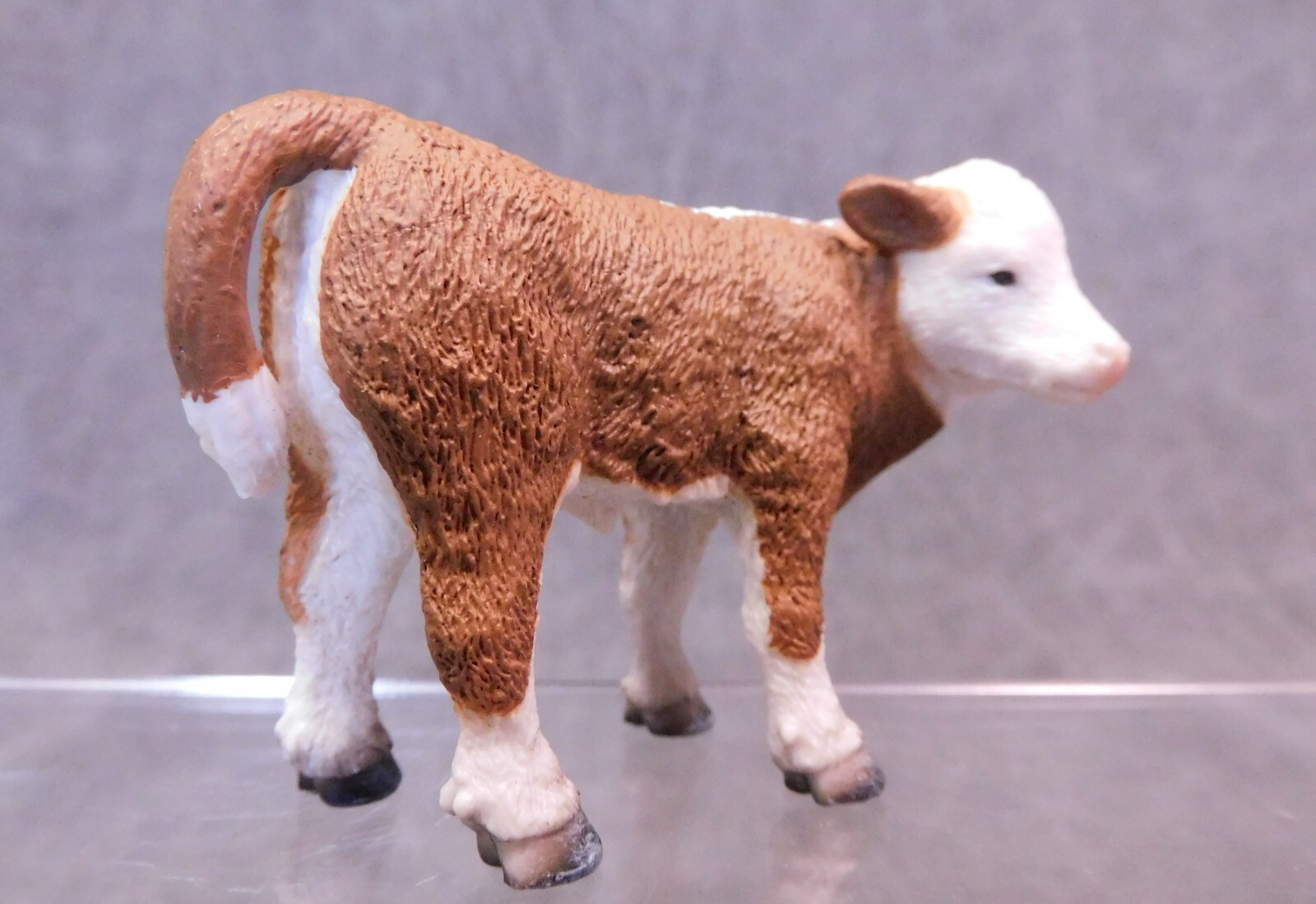 CollectA NIP * Hereford Calf * 88236 Breyer Baby Beef Cow Model Toy Figurine