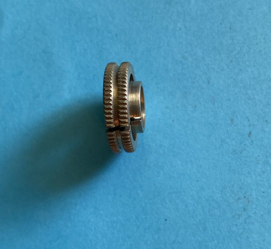 *NOS* 1743-SINGER-THREAD REGULATOR CAP NUT *FREE SHIPPING*