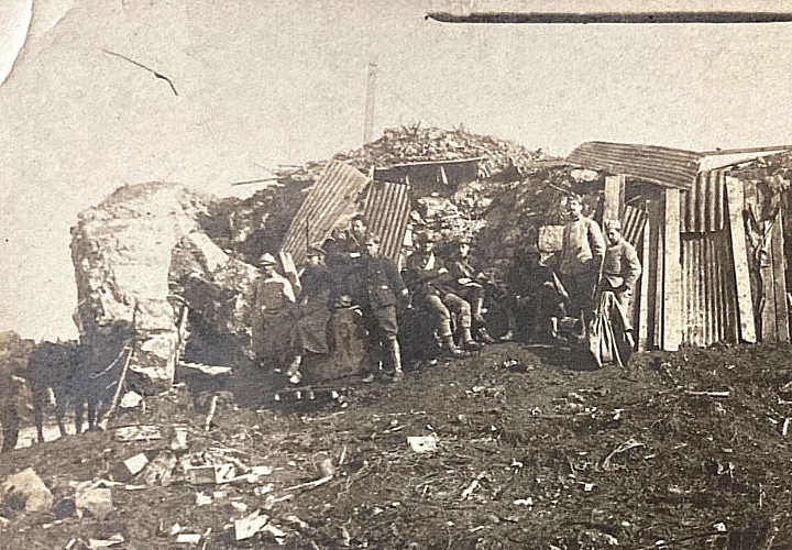 ORIGINAL! WW1 FRENCH ARMY FORWARD OUTPOST IN NO MAN'S LAND PHOTO POSTCARD RPPC