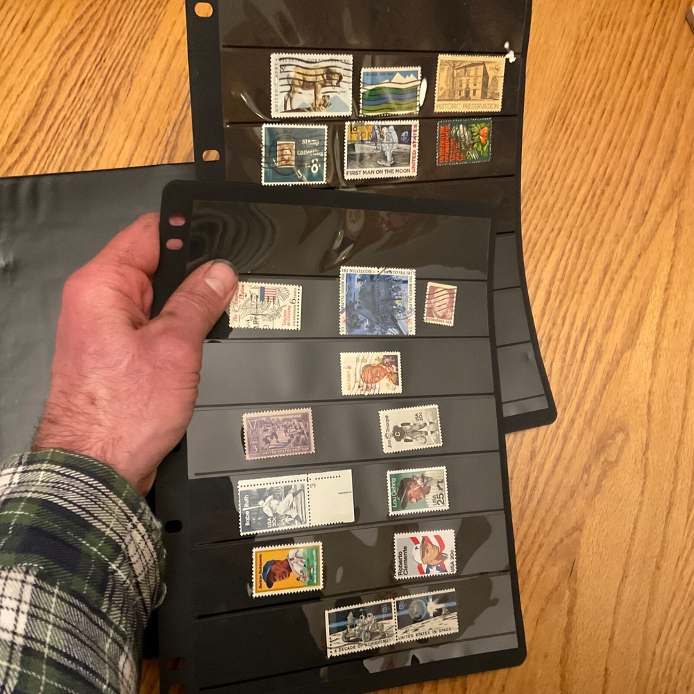 Scott MINUTEMAN STAMP ALBUM w/ about 300 Stamps inside album VERY NICE COND.