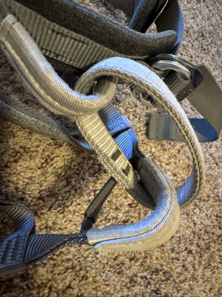 Petzl Sama Climbing Harness - Medium - 2020
