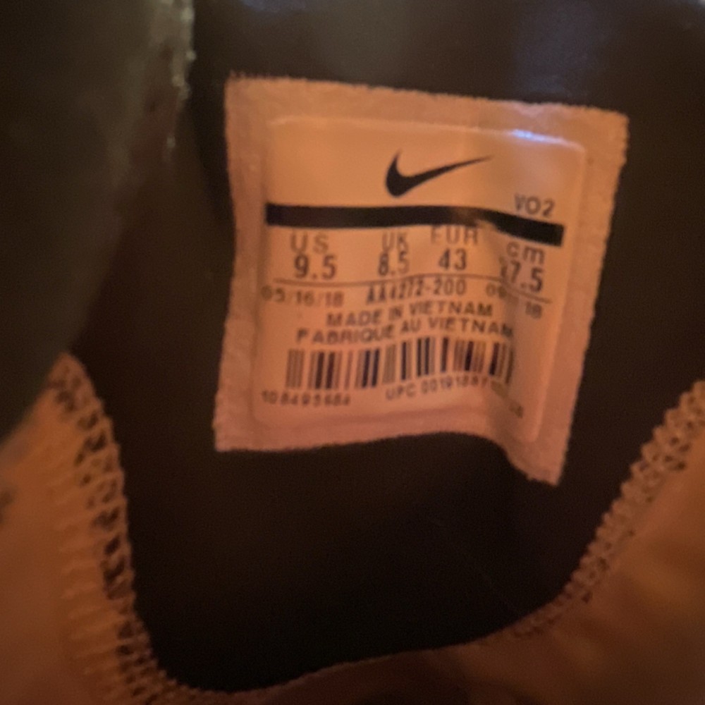 Nike Nyjah Free First Edition Medium Width US Size 9.5