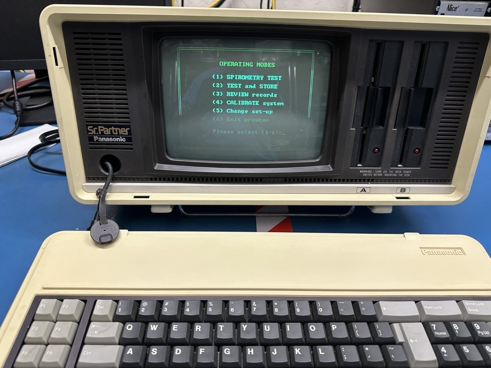 1982 Panasonic Sr. Partner Portable IBM-PC Compatible System