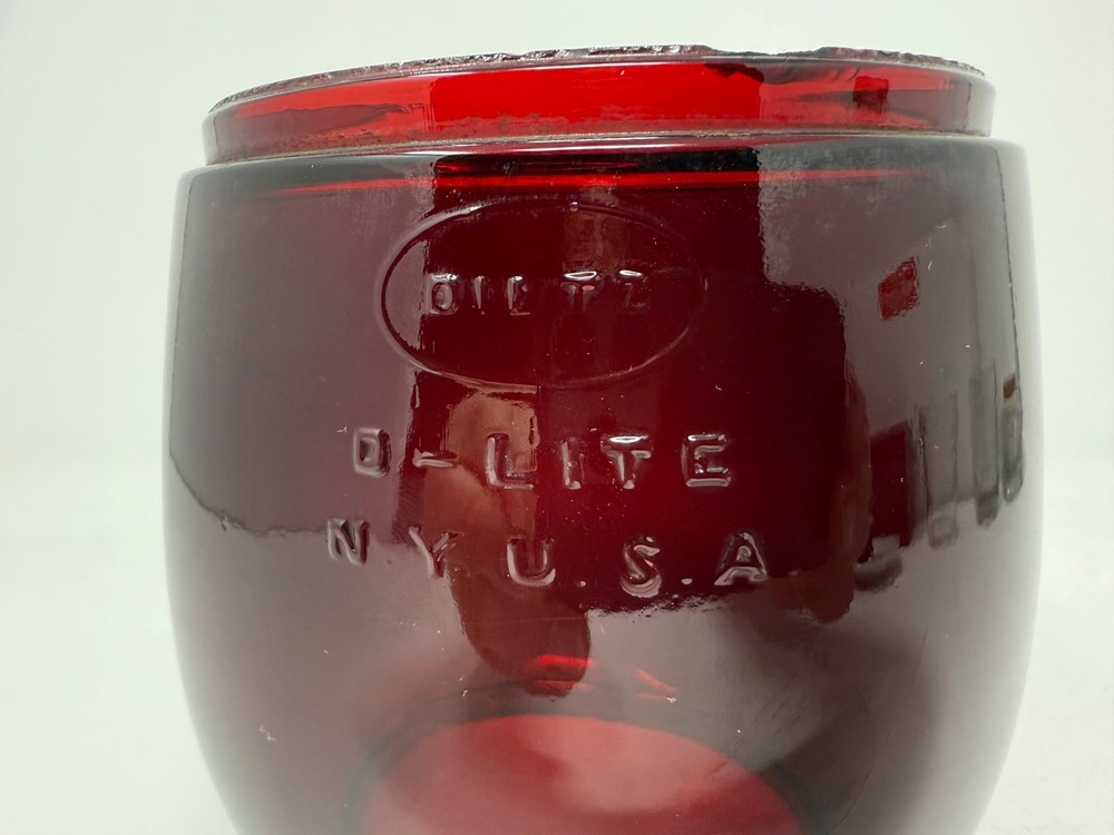 red Dietz D Lite loc nob lantern globe