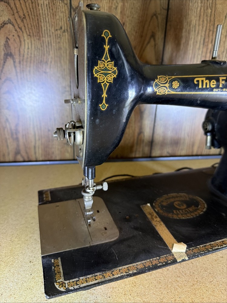 The Free Rotary Sewing Machine Circa 1925