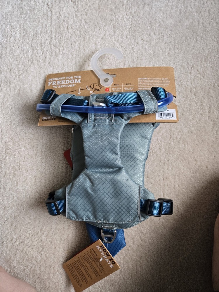 Arcadia Trail Water Bladder Harness Blue