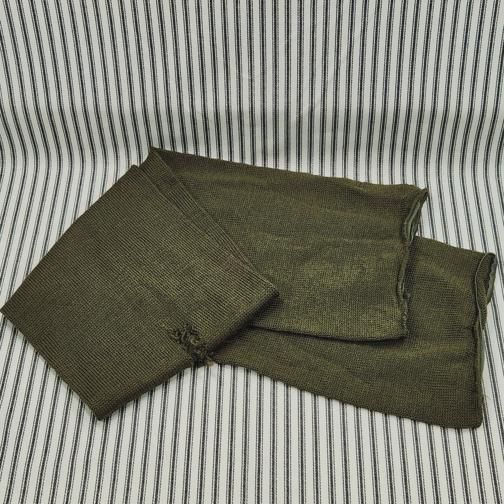 WWII US Army, Wool Winter Knitted Scarf, Mens, Class 1 (Tube Style) ~ Post War?