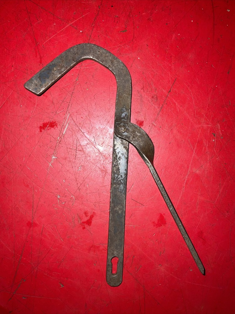 VINTAGE CAR MOTORCYCLE TOOL KIT , WORKSHOP SERVICING TOOL ?