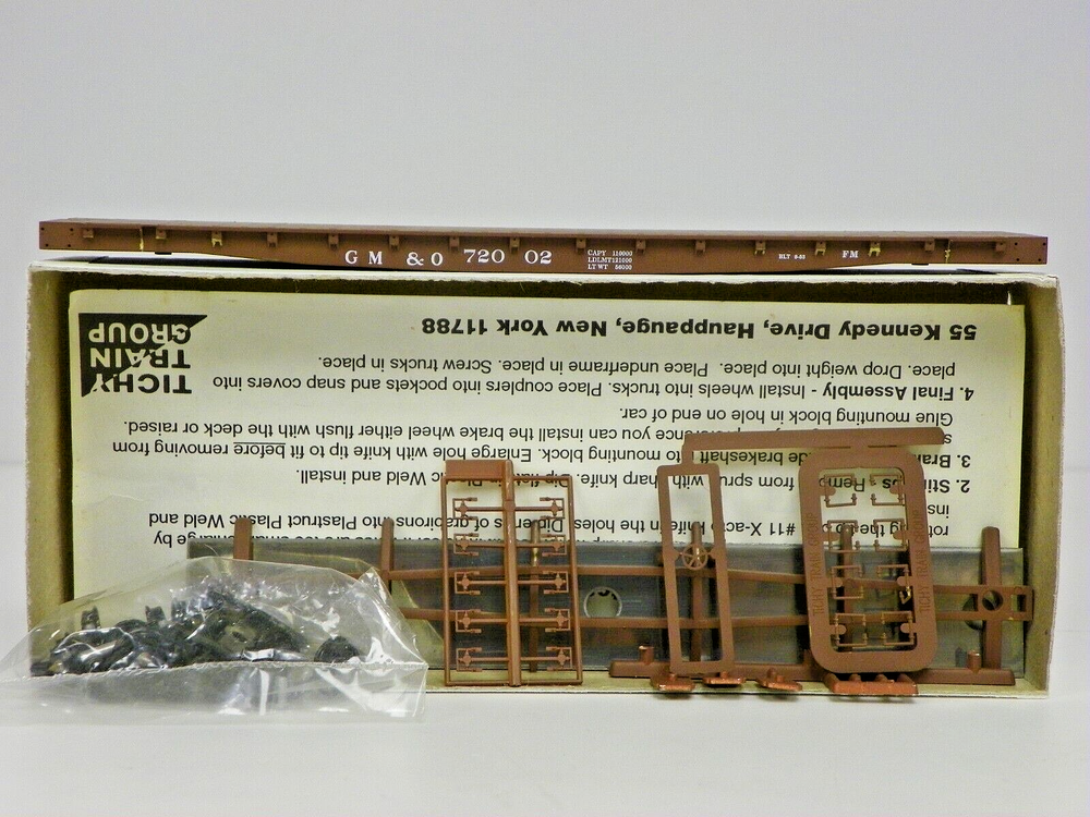 END CAB MODELS HO U/A G. M. & O. 53'6" FLAT CAR #72002
