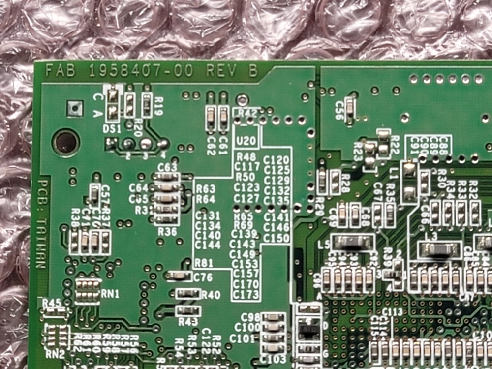 Adaptec SCSI - Card - 39320D