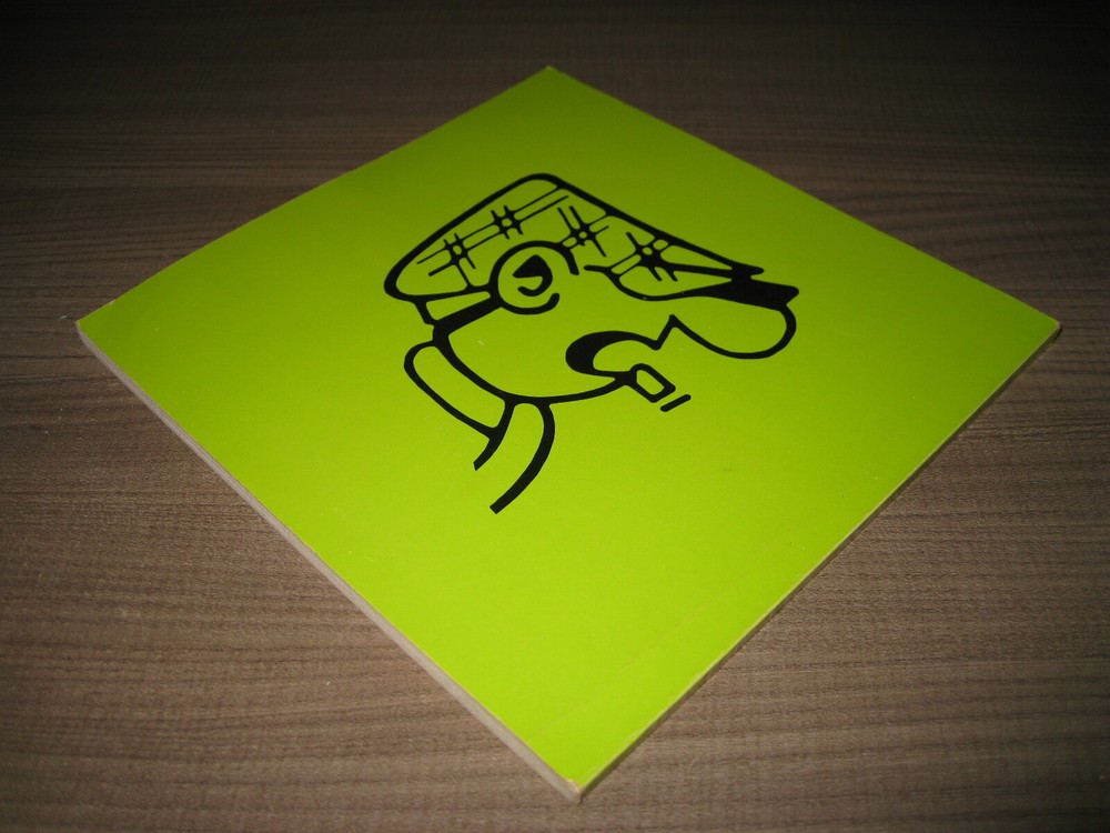 COMICS BOX No. 6 Horn Andy Capp EXCELLENT