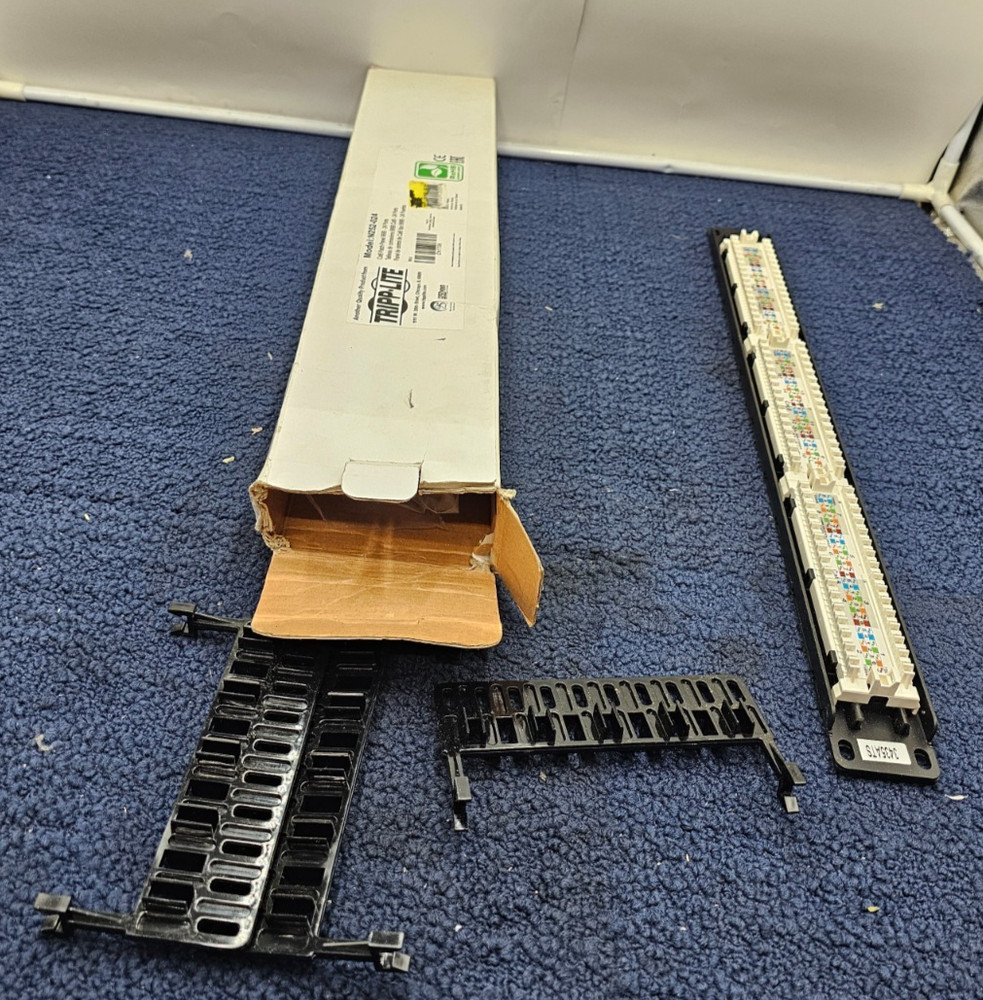 Tripp-Lite N252-024 24-Port Cat6 Patch Panel Rackmount CN7706