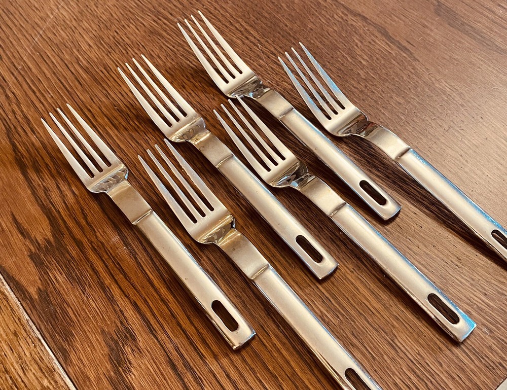 Towle Loop Stainless Flatware Pierced China 6- Dinner Forks 7 7/8"