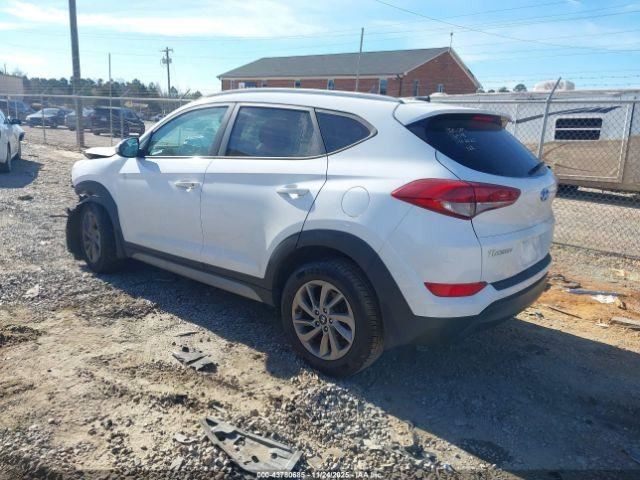 TUCSON 2017 Glove Box 4965513