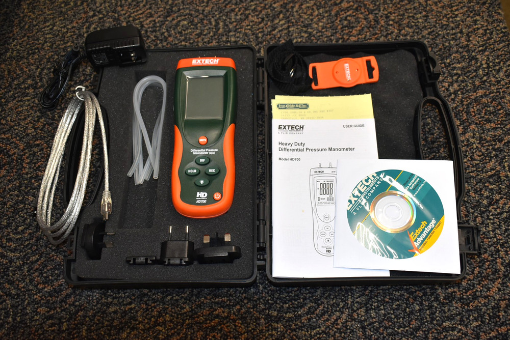 Extech HD700 Differential Pressure Manometer In Hard Case. Mint Condition!