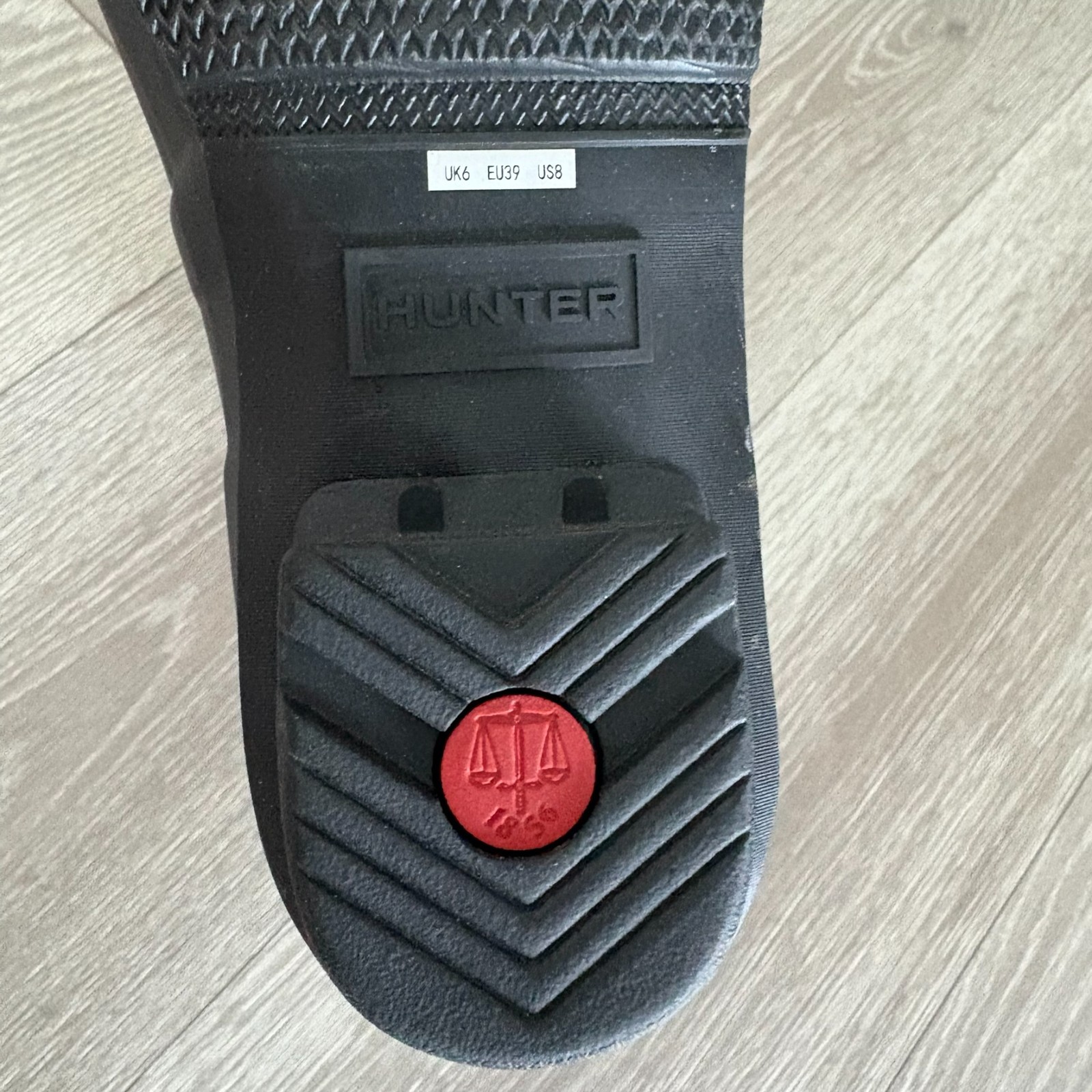 NWT Hunter 1 REPLACENT BOOT Matte Black Mid Calf Original Short Boot Size 8 left