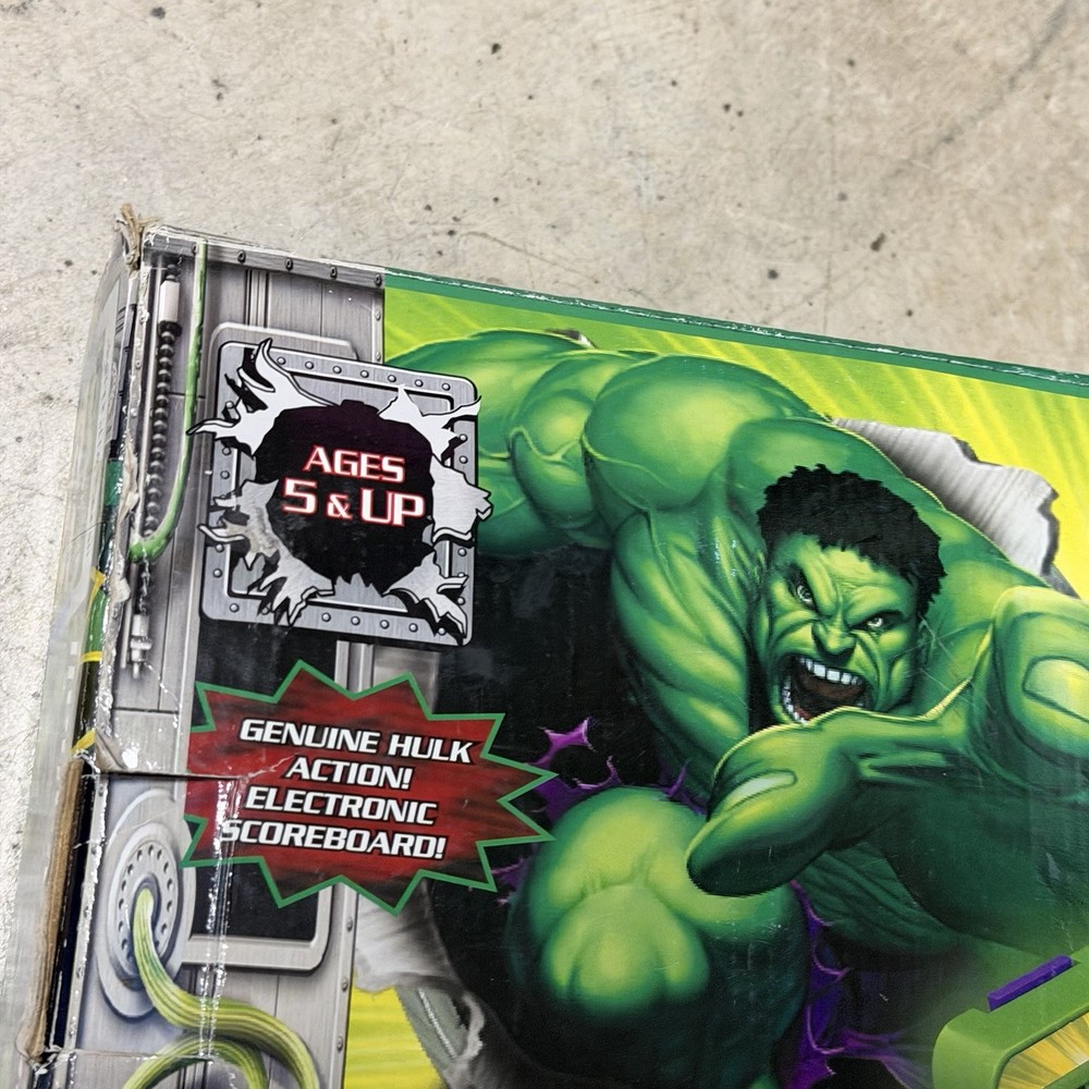 2003 MARVEL THE INCREDIBLE HULK ELECTRONIC PINBALL MACHINE RARE