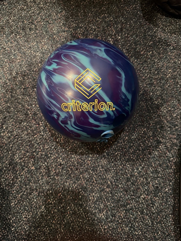 Track Criterion Bowling Ball 15lbs