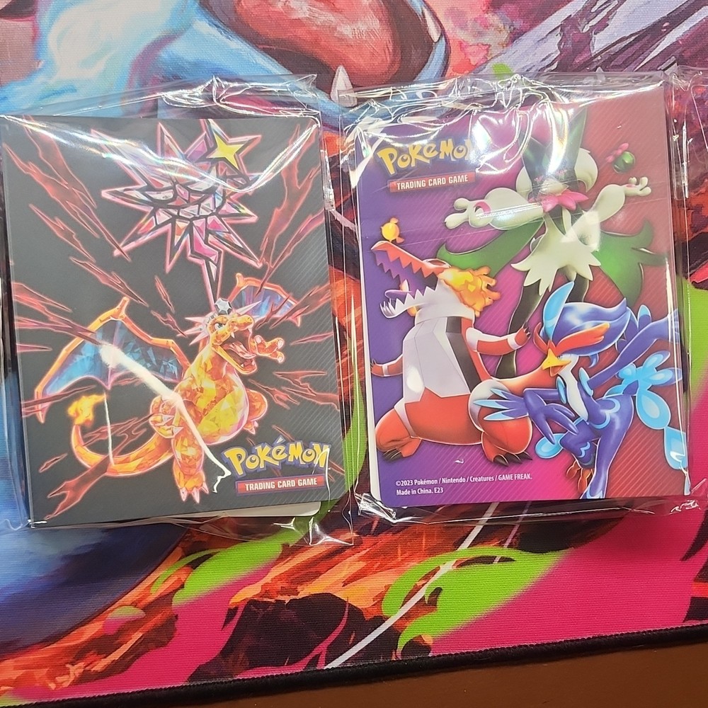 Pokémon Mini Portfolio Charizard Multicolor 2024 Pokémon