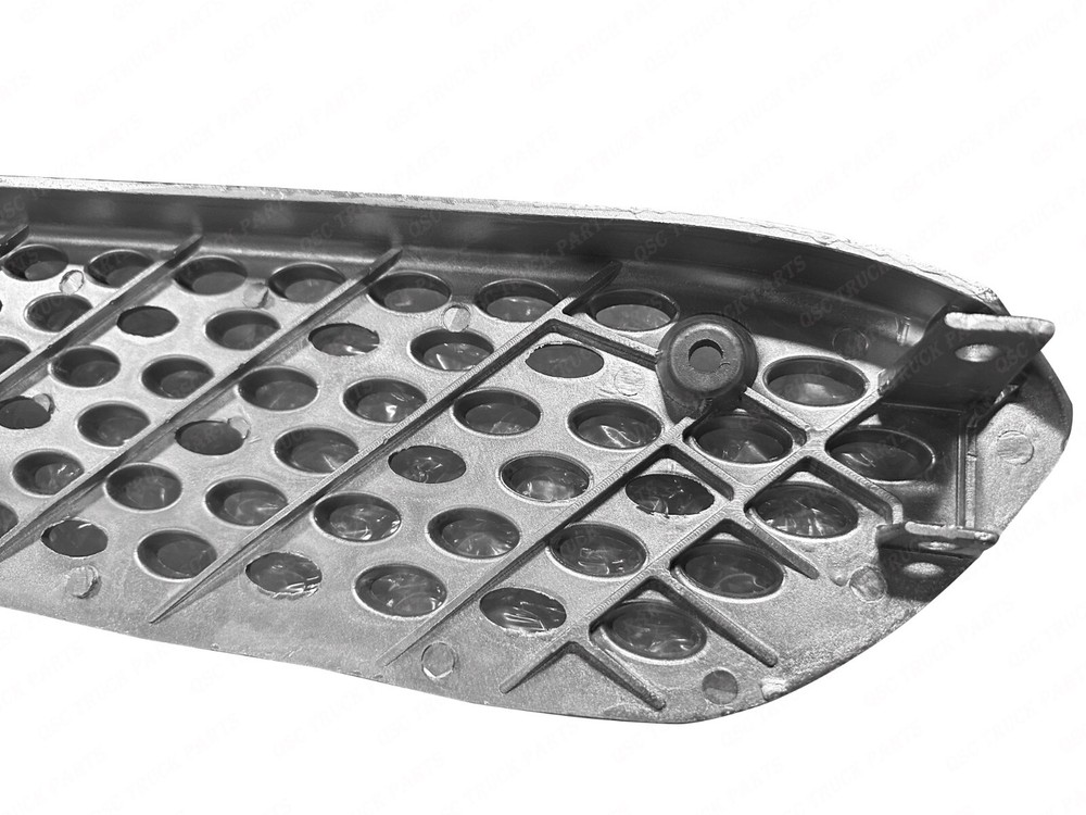 QSC Replacement Front Step Fairing Lower Step for Peterbilt 579 Next Gen 2022+